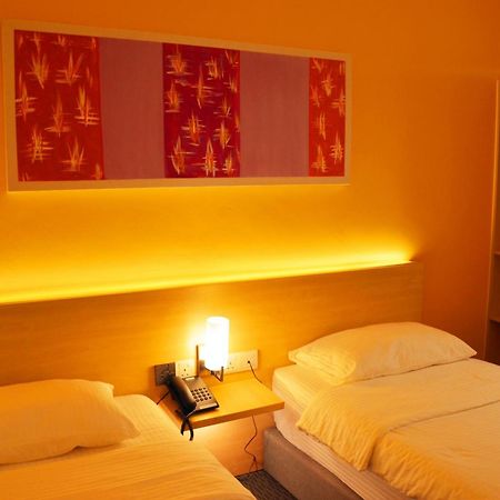 Padang Endau Hotel Jeti Tg Gemok מראה חיצוני תמונה