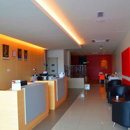 Padang Endau Hotel Jeti Tg Gemok מראה חיצוני תמונה