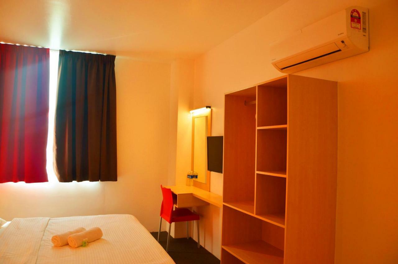 Padang Endau Hotel Jeti Tg Gemok מראה חיצוני תמונה